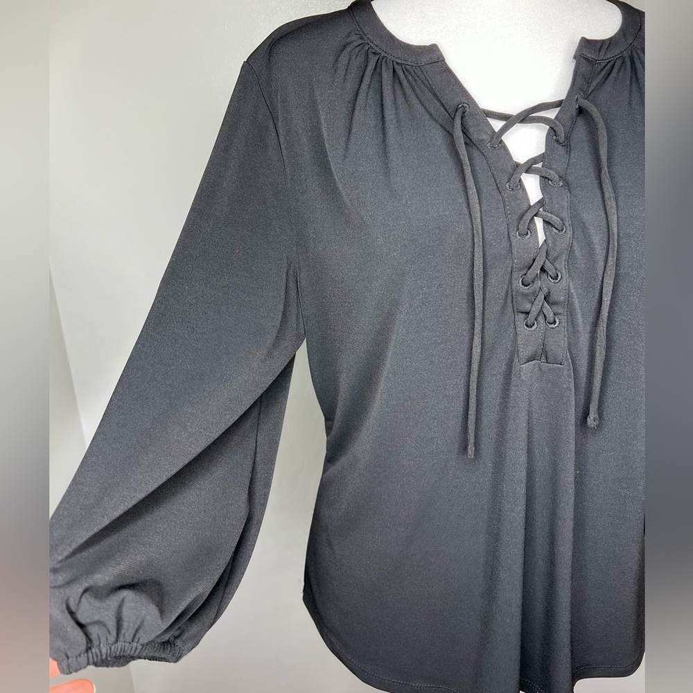 7th Avenue Design Studio New York  & Company Blouse Size Small - Picture 2 of 16